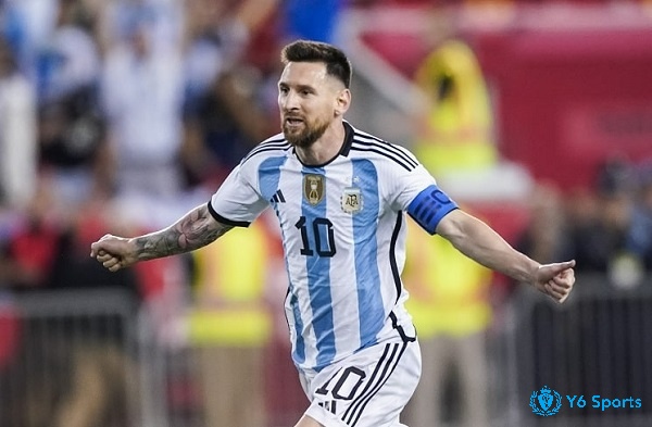 Messi - ngôi đền huyền thoại bóng đá