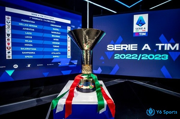 Đội bóng nào đang đứng đầu Bd BXH Y - bảng xếp hạng Serie A 2022/23?