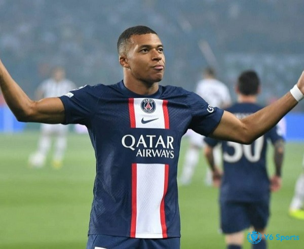 Mbappe vượt mặt các đàn anh nhận giải cầu thủ xuất sắc nhất Ligue 1 mùa 2021-2022