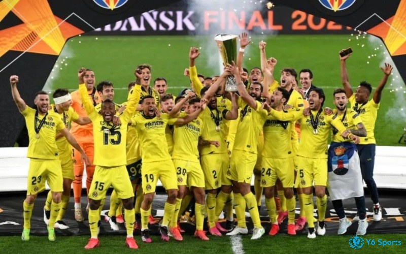 Villarreal chiến thắng giải tranh cúp C2 năm 2021 - 2022