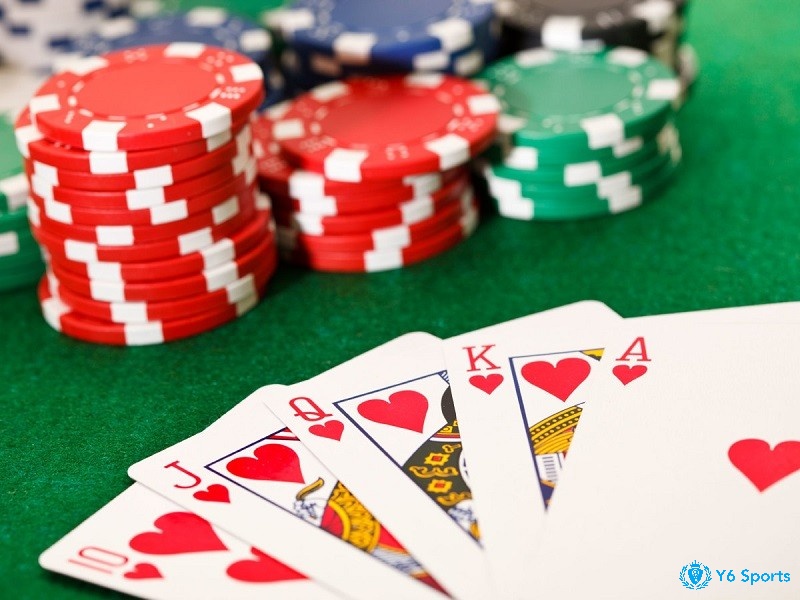 Game bài poker là một trò chơi chiến thuật phổ biến được nhiều người yêu thích