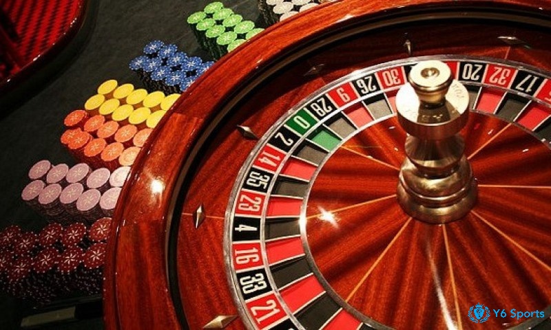 Kết quả òng quay roulette dựa vào trái bóng, bóng dừng ở đâu thì thắng cược ở cửa đó