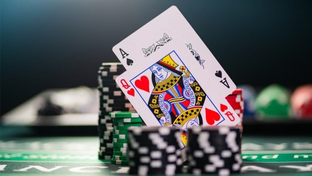 Hướng dẫn chơi Blackjack - 5 quy tắc truyền lại từ chuyên gia