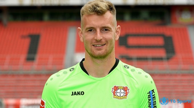 Top thủ môn hay nhất Bundesliga - Lukáš Hrádecký là thủ môn với những pha bắt bóng đỉnh cao