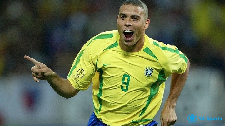 Ronaldo đã ghi được 34 bàn thắng vào năm 1997, giúp Inter giành cúp quốc gia Italia