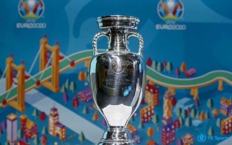 Euro là giải vô địch bóng đá châu Âu đã ra đời hơn 60 năm
